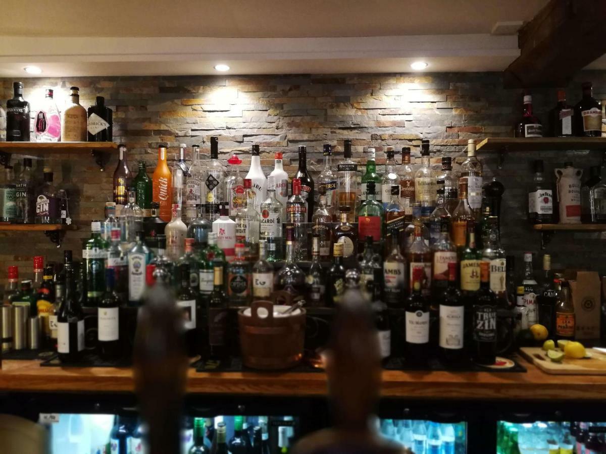 The Hood Arms Gasthof Kilve